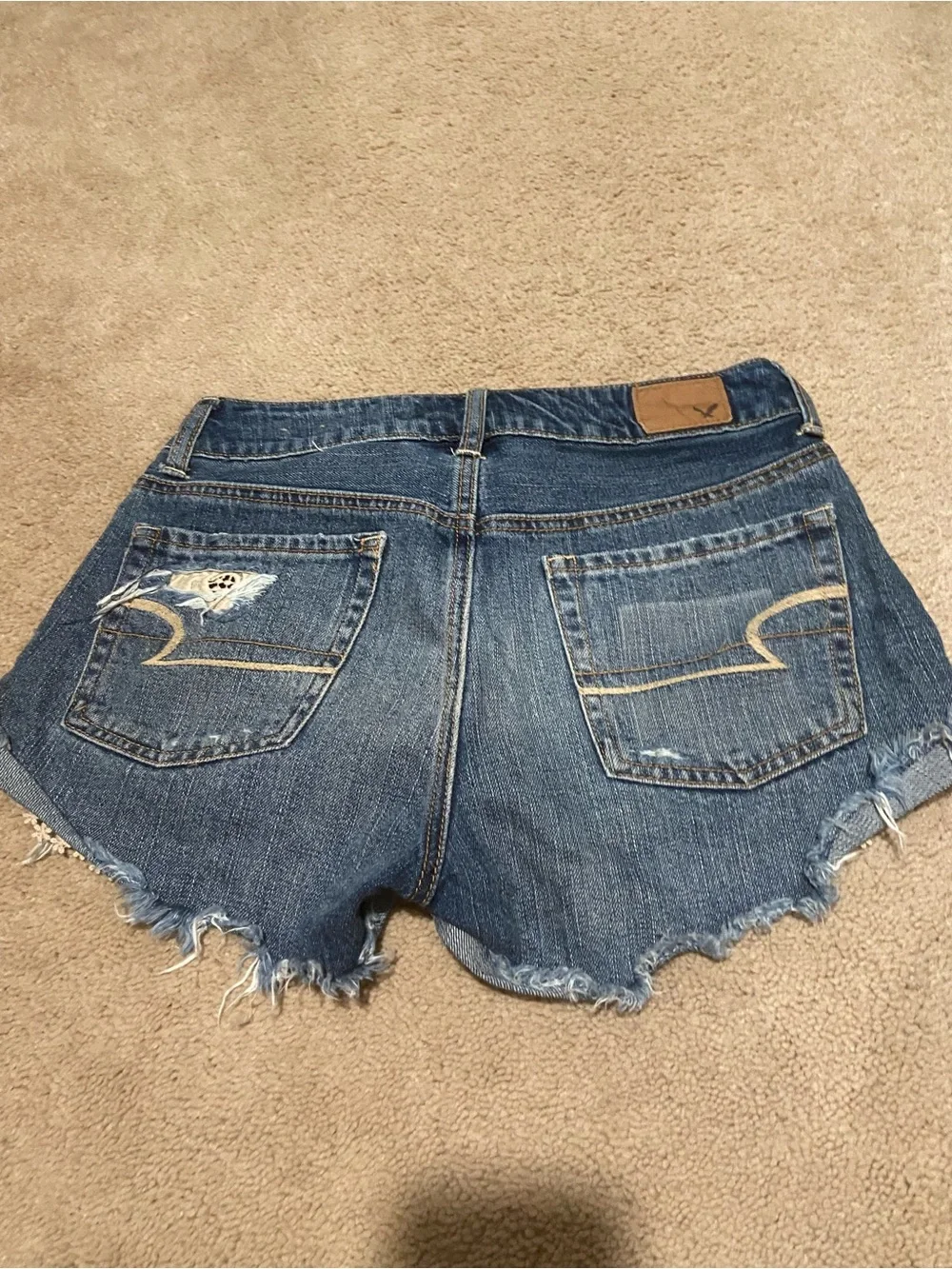 American Eagle Outfitters casual distressed